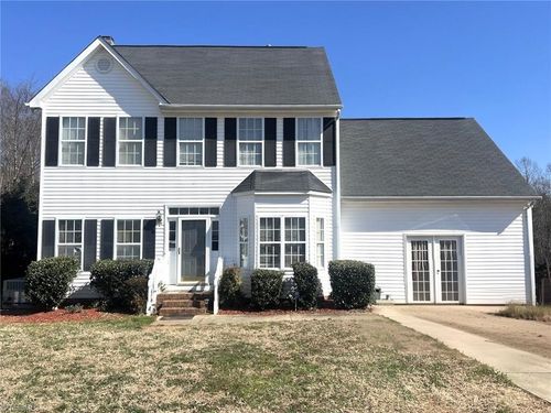 4504 Laurel Run Dr, Greensboro, NC, 27410-9713 | Card Image