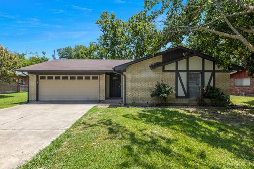 208 Collins Dr, Terrell, TX, 75160-1404 | Card Image