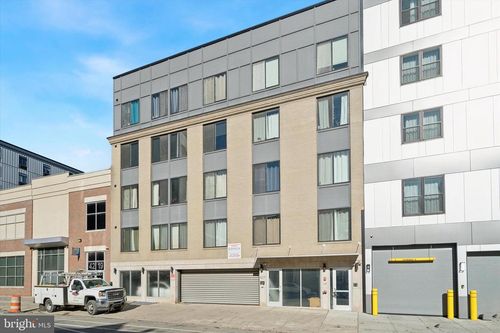 unit-306-4217 Chestnut St, PHILADELPHIA, PA, 19104-3751 | Card Image