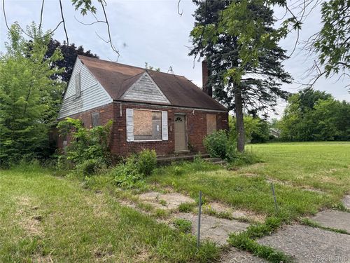 11624 Wayburn St, Detroit, MI, 48224-1638 | Card Image