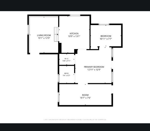 a-726 S Jefferson St, Woodstock, IL, 60098-3918 | Card Image