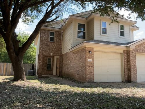 246 Marvin Cv, Hutto, TX, 78634-5186 | Card Image