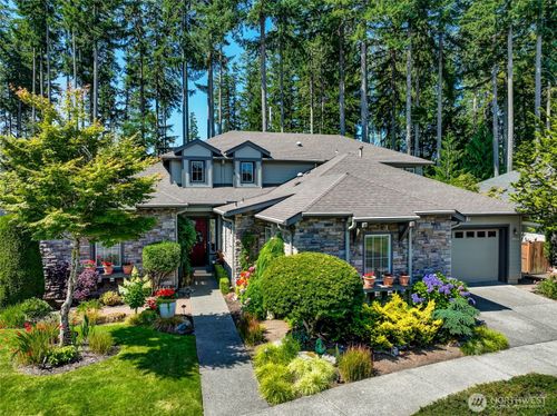 12521 237th Way Ne, Redmond, WA, 98053 | Card Image