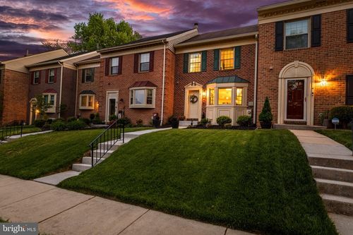 6 Cross Falls Cir, SPARKS, MD, 21152-9355 | Card Image