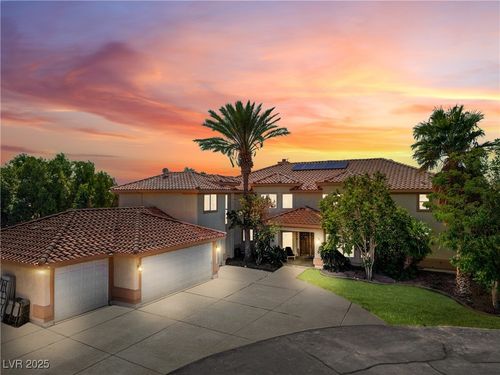 8870 S Tenaya Way, Las Vegas, NV, 89113-5502 | Card Image