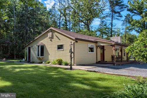 264 Stone Haven Rd, Mifflinburg, PA, 17844-6823 | Card Image
