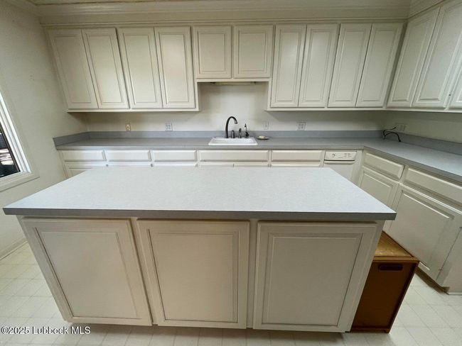 103 Yucca Ter, House other with 5 bedrooms, 5 bathrooms and null parking in Plainview TX | Image 36