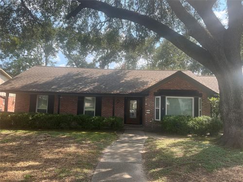 7819 Skyline Dr, Houston, TX, 77063-6121 | Card Image