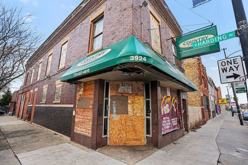 3924 W North Ave, Chicago, IL, 60647-4618 | Card Image