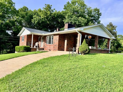 111 Gus Wallace Rd, Bumpus Mills, TN, 37028-6018 | Card Image
