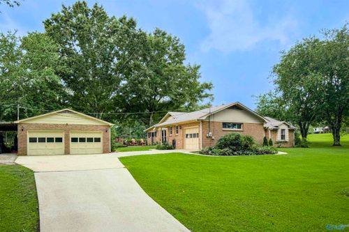 99 Brookhill Rd, Somerville, AL, 35670-3701 | Card Image