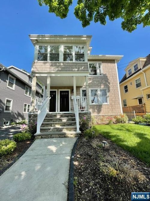 9 Central Ave, Montclair, NJ, 07042-3037 | Card Image