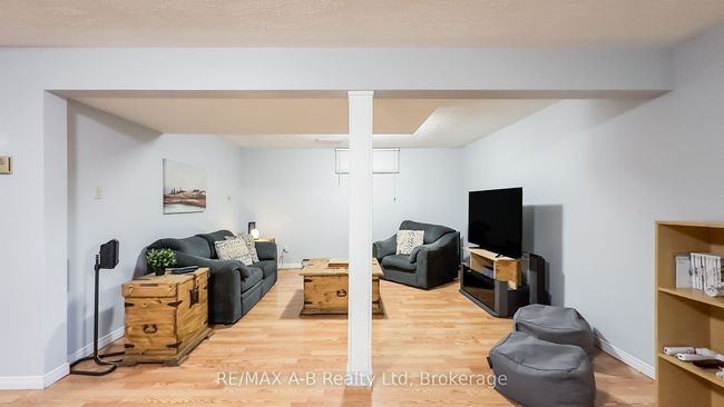 18 Conway Crt, House other with 4 bedrooms, 3 bathrooms and 10 parking in Thamesford ON | Image 29