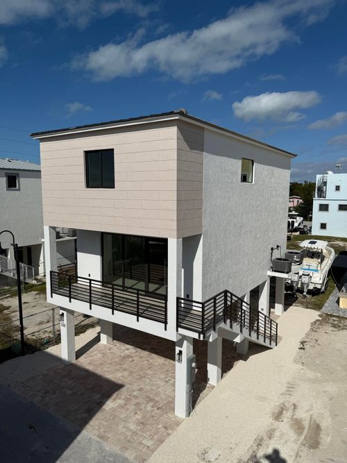 unit-220-94825 Overseas Hwy, Key Largo, FL, 33037-3894 | Card Image