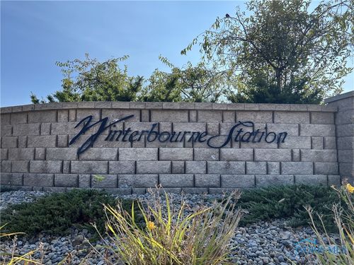 7909 Trestle Bend Rd, Monclova, OH, 43542-6713 | Card Image