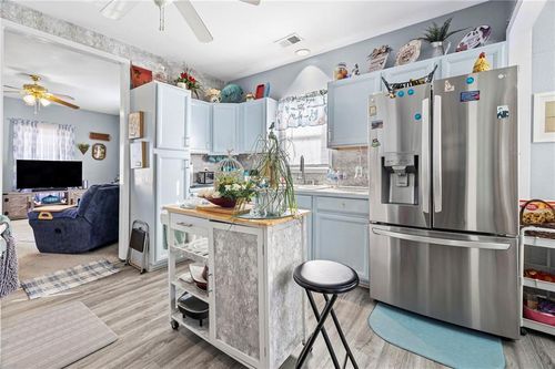 818 3rd St, Osawatomie, KS, 66064-1110 | Card Image