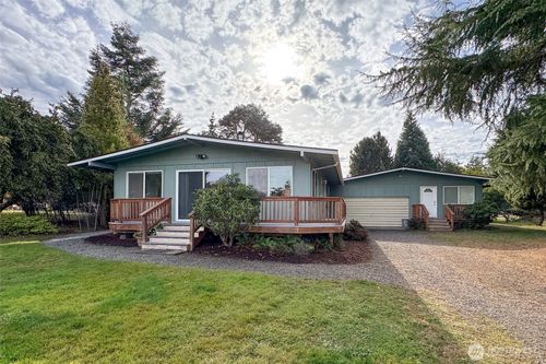 241 Bay View St, Sequim, WA, 98382-8079 | Card Image