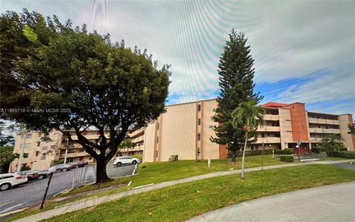 apt-c108-1501 Ne 191st St, Miami, FL, 33179-6135 | Card Image