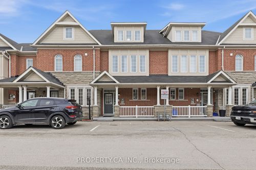 7 Torr Lane, Ajax, ON, L1S7N1 | Card Image