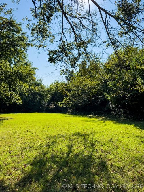 612 Ne G, Antlers, OK, 74523 | Card Image