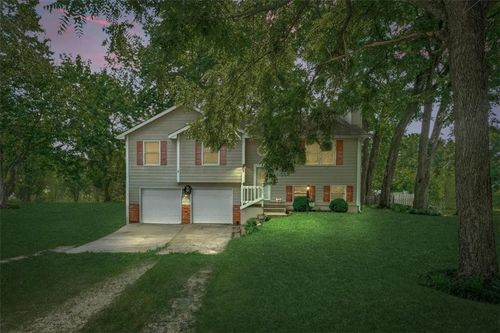 15509 Lawrence Ave, Belton, MO, 64012-4511 | Card Image