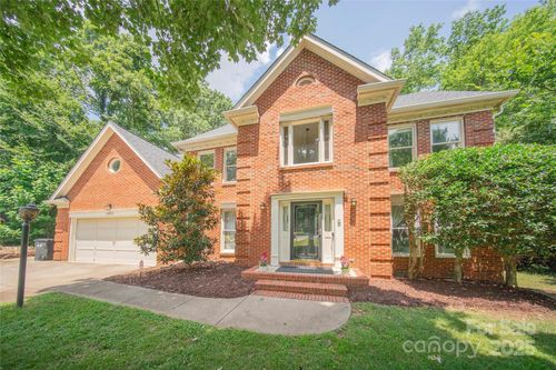 3600 Stoneglen Path, Charlotte, NC, 28269-1200 | Card Image