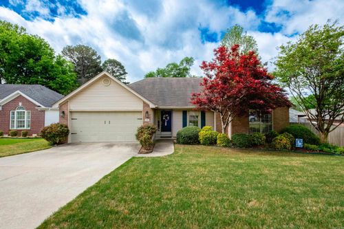 56 Springridge Dr, Little Rock, AR, 72211-5430 | Card Image