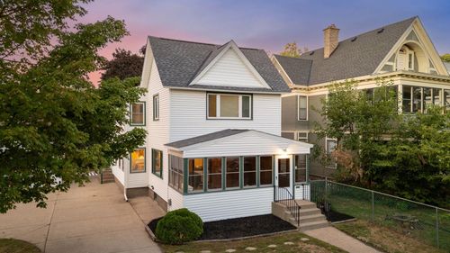 409 6th St Se, Minneapolis, MN, 55414-1621 | Card Image
