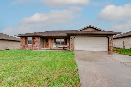 205 Ashton Ave, Clever, MO, 65631-6789 | Card Image