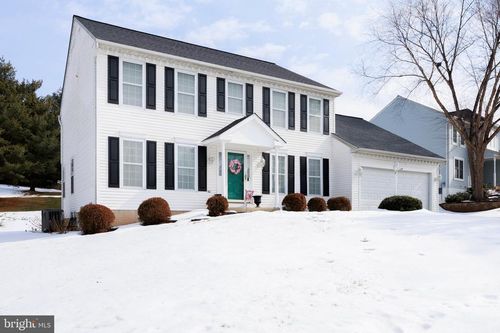 6041 Kennard Ct, ELDERSBURG, MD, 21784-8422 | Card Image