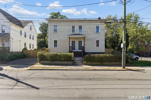 49-47-49 Putnam St, Hartford, CT, 06106-5312 | Card Image