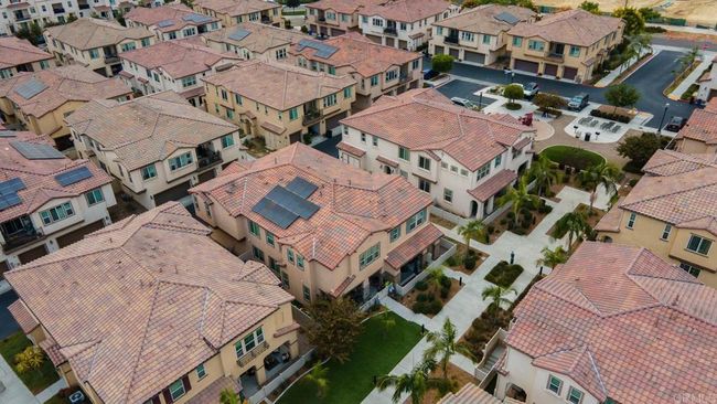 UNIT-1 - 1711 Cal Orchid Pl, Condo with 2 bedrooms, 2 bathrooms and 1 parking in Chula Vista CA | Image 47