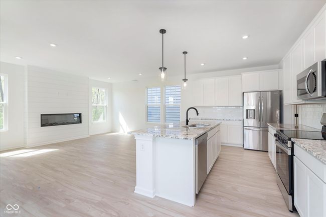 15905 Tharp Woods Dr, House other with 4 bedrooms, 3 bathrooms and null parking in Fishers IN | Image 9