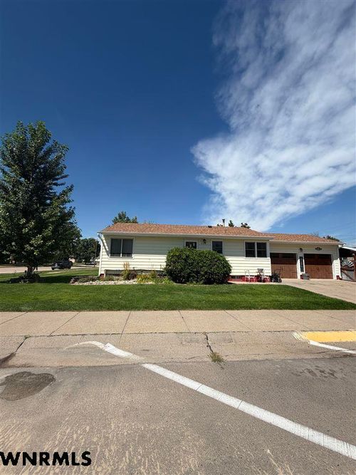 224 W 14th Street, Alliance, NE, 69301 | Card Image
