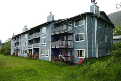 b32-932 Carlanna Lake Rd, Ketchikan, AK, 99901-5651 | Card Image