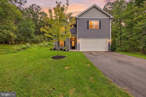 203 Rappahannock Run, FALLING WATERS, WV, 25419-1677 | Card Image