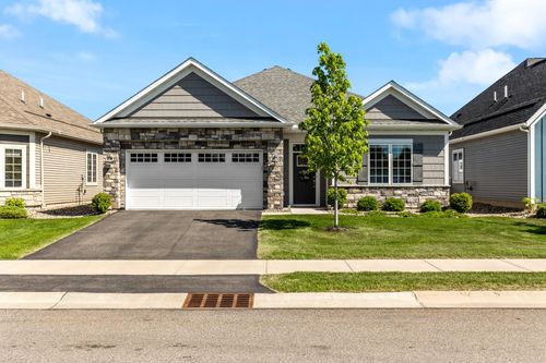 992 Spruce St, Newport, MN, 55055-4400 | Card Image