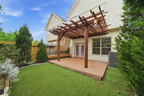 1007 Kern St, Houston, TX, 77009-2921 | Card Image