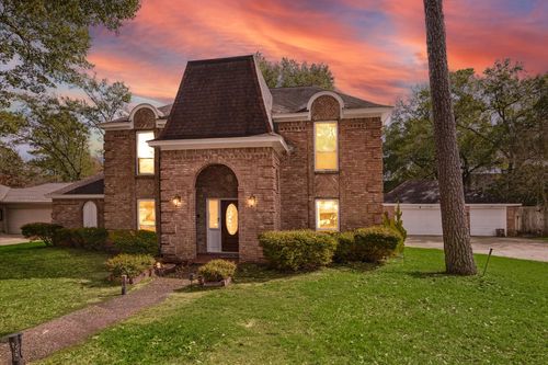 6723 Apple Valley Ln, Houston, TX, 77069-2444 | Card Image
