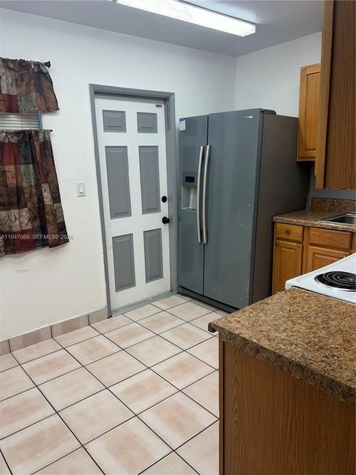 12-9203 Nw 38th Dr, Coral Springs, FL, 33065-4391 | Card Image