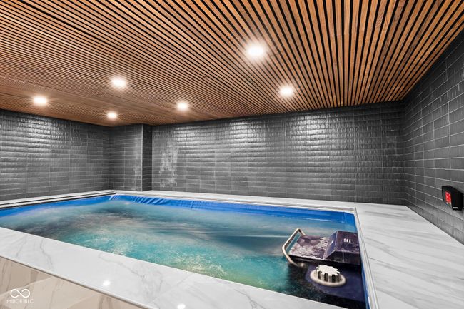 Wellness Center, view of indoor pool | Image 93