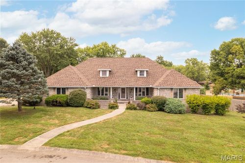 1205 Pamela Dr, California, MO, 65018-2413 | Card Image