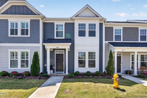 4819 Crescent Square St, Raleigh, NC, 27616-4336 | Card Image