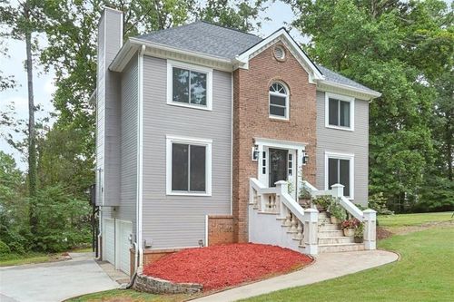 2101 Dawn Ct, Suwanee, GA, 30024-2731 | Card Image
