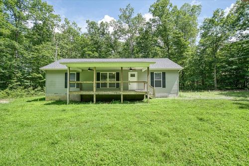 1382 Pilgrim Dr, Grimsley, TN, 38565-6006 | Card Image