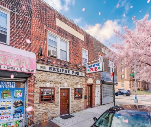 16904 Crocheron Ave, Flushing, NY, 11358-2211 | Card Image