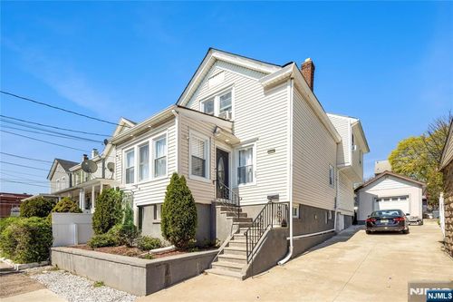 335 9th St, Prospect Park, NJ, 07508-2117 | Card Image