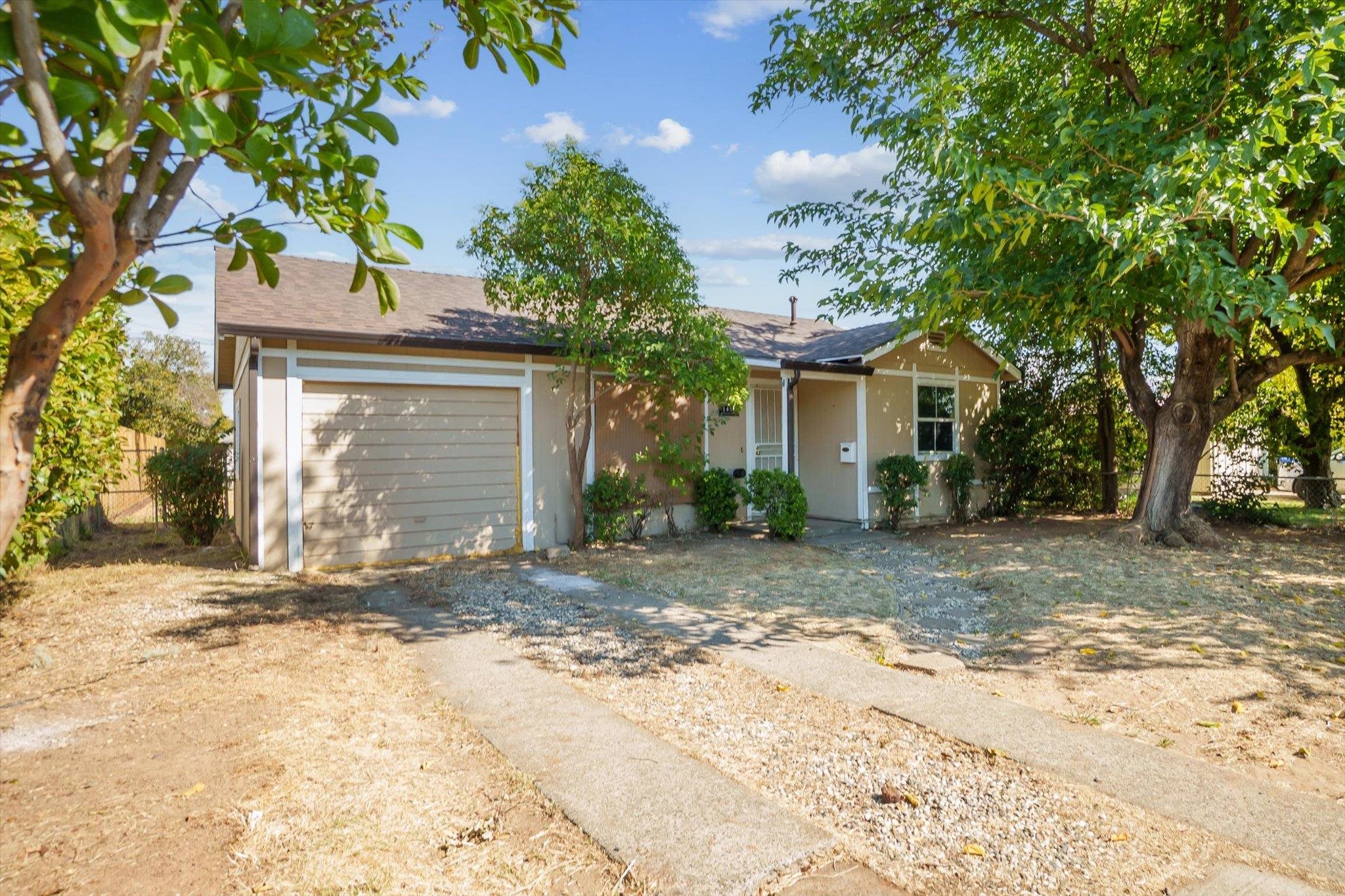 Residential in Red Bluff