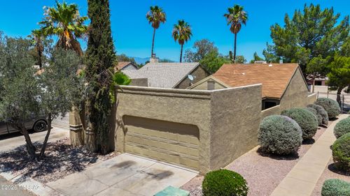 7249 S Dooley Dr, Tucson, AZ, 85746-8264 | Card Image