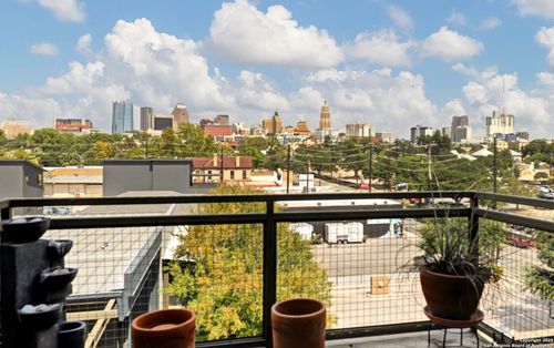 ste-2407-2409-831 S Flores St, San Antonio, TX, 78204-1446 | Card Image